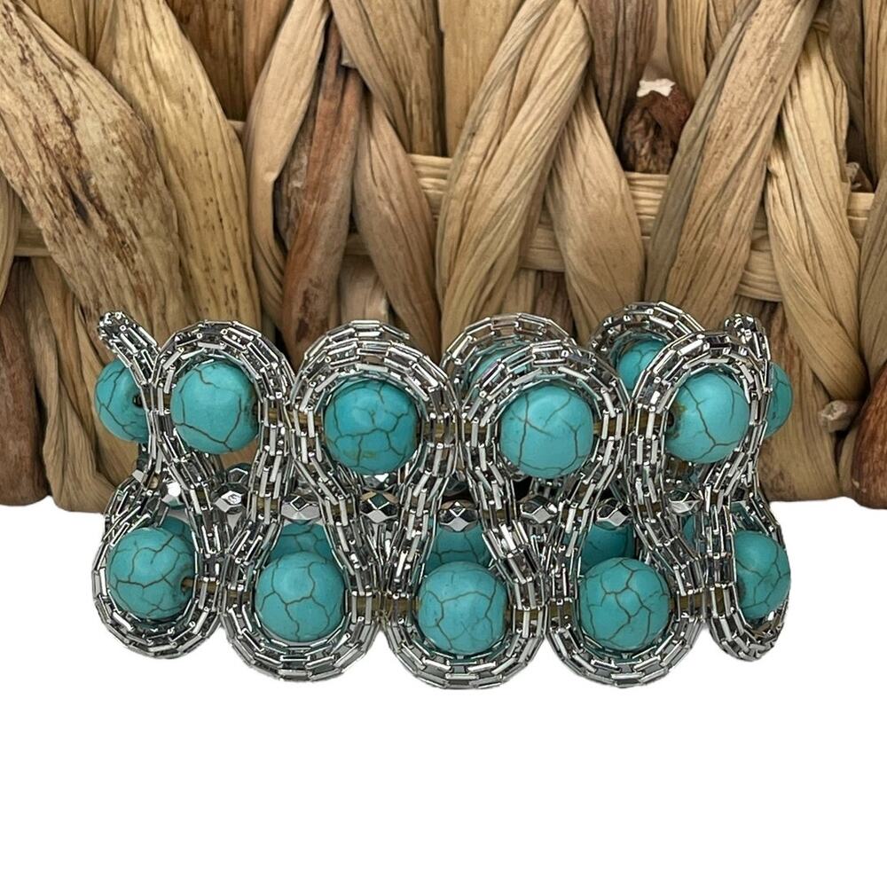 Vintage Beaded Stretch Bracelet Silver Tone Mesh and Turquoise Colored Beads
